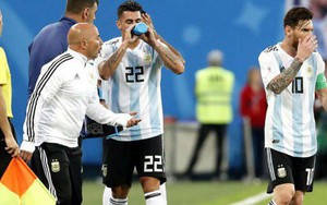 Hé lộ chi tiết cuộc nói chuyện giữa Messi và HLV Sampaoli ở World Cup 2018