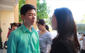 Thu hồi chứng chỉ hành nghề khám chữa bệnh của BS Hoàng Công Lương có hợp lý?