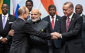 Thất vọng với NATO và EU, Thổ Nhĩ Kỳ muốn “chung thuyền” với Nga, Ấn, Trung Quốc