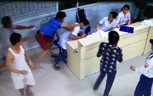 Bệnh nhân bất ngờ dùng hung khí đâm vào vai nữ điều dưỡng tại Sài Gòn