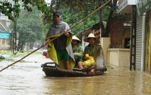 Hàng nghìn hộ dân thành phố Thanh Hóa ngập trong nước