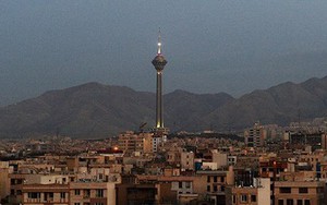 Ngoại trưởng Iran lên án Mỹ có âm mưu lật đổ chính phủ