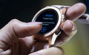 Galaxy Watch và Apple Watch: Mèo nào cắn mỉu nào?