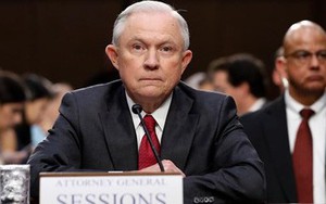 Bộ trưởng Tư pháp Mỹ "phản pháo" TT Trump, quyết không để bị điều khiển