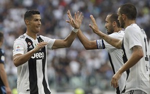 "Nhả đạn" 5 lần chưa ghi được bàn thắng, Ronaldo vẫn cao điểm nhất trận Juve 2-0 Lazio