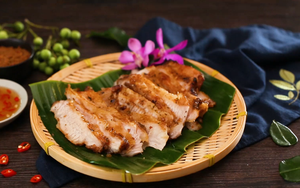 Cuối tuần đãi cả nhà món thịt heo nướng mật ong mềm ngon ngất ngây