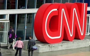 Bị Tổng thống Trump bài xích, CNN vẫn phản pháo quyết liệt