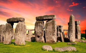 Phát hiện thêm bí ẩn ở bãi đá cổ Stonehenge 5.000 năm ở Anh