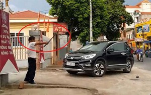 Nguyên nhân người đàn ông đập phá ô tô tiền tỷ trước trụ sở ngân hàng