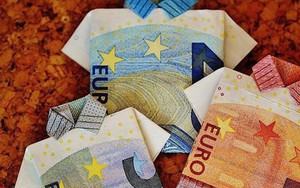 Chuyên gia kinh tế Italia: Đồng Euro khiến nền kinh tế các nước EU tụt dốc