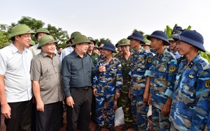 Phó Thủ tướng: Tuyệt đối không chủ quan khi ứng phó với Bão số 6