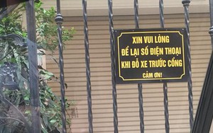 Chỉ một tấm biển nhỏ ngoài hàng rào, chủ nhà khiến cánh tài xế tấm tắc khen ngợi cả ngày