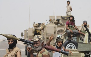 Tưởng đã "ngàn cân treo sợi tóc" nhưng Houthi lật ngược thế cờ trước liên quân