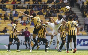 HLV của Malaysia “cất lời ai oán” sau khi bị cách chức vì chung số phận với Việt Nam