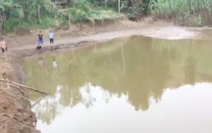 Phát hiện hai học sinh mầm non chết đuối tại hố nước sâu gần trường ở Sơn La