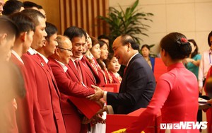 Trao Huân chương Lao động hạng 3 cho các VĐV giành HCV ASIAD 18