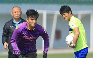 "Vệ binh" của HLV Park Hang-seo: 0 phút thi đấu, 100% niềm tin