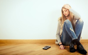 Nghiên cứu về chứng sợ hãi điện thoại - một căn bệnh của thời đại số