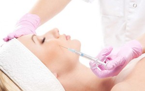 Chi cả trăm triệu đồng tiêm truyền trắng da – Bác sĩ cảnh báo tác hại không ngờ