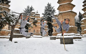 7 ngày qua ảnh: Sư chùa Thiếu Lâm luyện võ trong giá lạnh