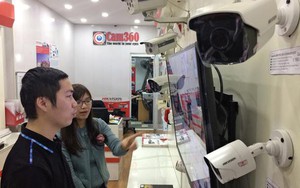 Nikkei: Người Việt 'mở hầu bao' mua bình an