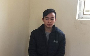 Nam thanh niên quấn tiền giả quanh bụng định chuyển từ Trung Quốc về Việt Nam