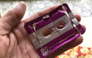 Dược sĩ nói về vụ phát nhầm thuốc ở BV Sản Nhi Quảng Ngãi: 2 cách để không lặp lại sai sót