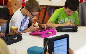 Bên trong "Trường học Steve Jobs": iPad thay sách giáo khoa, học sinh ăn rất nhiều táo
