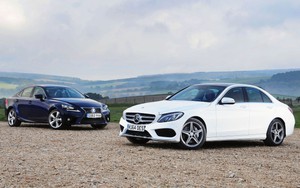 Thị trường xe sang: Mercedes cười, Lexus khóc