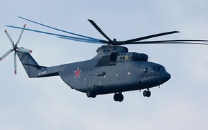 Video: Ngoạn mục cảnh 'lực sỹ bay' Mi-26 chở Su-27 nặng 15 tấn