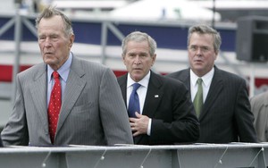 Tổng thống Trump sẽ dự tang lễ cố Tổng thống Bush 'cha'