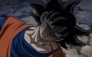 Bá đạo là thế, nhưng Goku đã mất mạng bao nhiêu lần trong Dragon Ball?