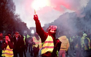 Pháp điều tra tin đồn Nga kích động biểu tình 'Áo vàng'