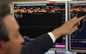 Sụt hơn 500 điểm, Dow Jones có khởi đầu tháng 12 tồi tệ nhất 38 năm