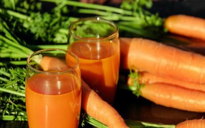 Lợi ích của nước ép cà rốt