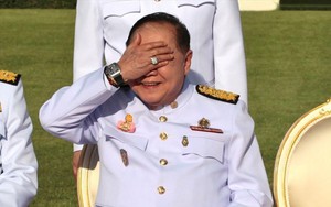 Thái Lan “tha bổng” phó thủ tướng vụ bê bối “mượn” đồng hồ xa xỉ