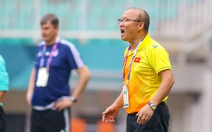 Đánh bại Qatar, "song sát" Iran khiến HLV Park Hang-seo phải đau đầu