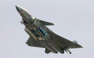 J-20 có thể trở thành máy bay tàng hình đầu tiên có hai chỗ ngồi