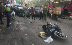 "Xe điên" tông nhiều xe máy, ô tô trên phố Hà Nội, cụ bà tử vong tại chỗ