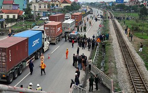 Xác định nguyên nhân ban đầu vụ xe tải tông đoàn viếng nghĩa trang liệt sĩ làm 8 người chết