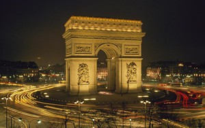 Bộ Ngoại giao thông tin chính thức vụ công dân Việt Nam "mắc kẹt ở Paris"