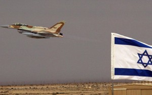Nga đồng ý "chịu đựng" các cuộc tấn công của Israel vào Syria