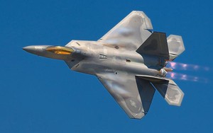 Mỹ không đủ tiền thay thế phi đội F-22 Raptor