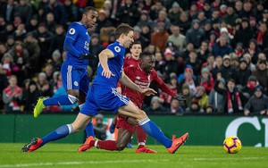 Hụt bước trên sân nhà, Liverpool bỏ lỡ cơ hội "cắt đuôi" Man City