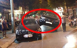Xe Lexus "gác” lên thân Mercedes - hình ảnh vụ tai nạn gây xôn xao trên phố Hà Nội