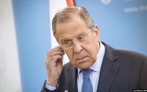 Chính biến ở Bolivia: Ngoại trưởng Lavrov cảm thấy "thật kì lạ" vì mãi chưa ai réo tên Nga
