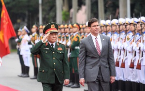 Bộ trưởng Quốc phòng Mỹ bắt đầu chuyến thăm Việt Nam, sẽ thảo luận về Biển Đông