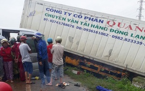 Vụ xe 16 chỗ “đối đầu” xe container, hàng chục người thương vong: Thêm 1 người tử vong, 2 nạn nhân là nhà sư