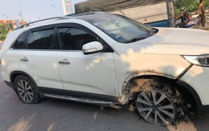 Hà Nội: Xe ô tô "điên" gây tai nạn rồi bỏ chạy nát lốp mới chịu dừng lại
