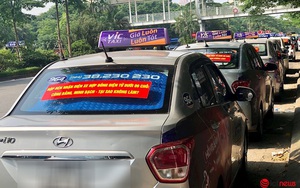 Xe taxi có thể bỏ mào để dán phù hiệu như xe công nghệ